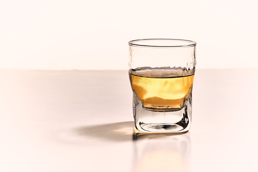 whisky beginner tasting glass amber spirit bar