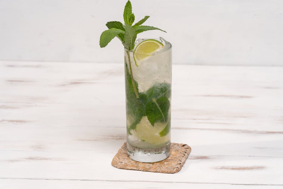 Caribbean rum cocktail recipes mojito daiquiri ti punch tropical ingredients
