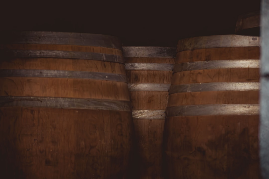 whisky barrels oak cask distillery, scotch whisky single malt pour glass