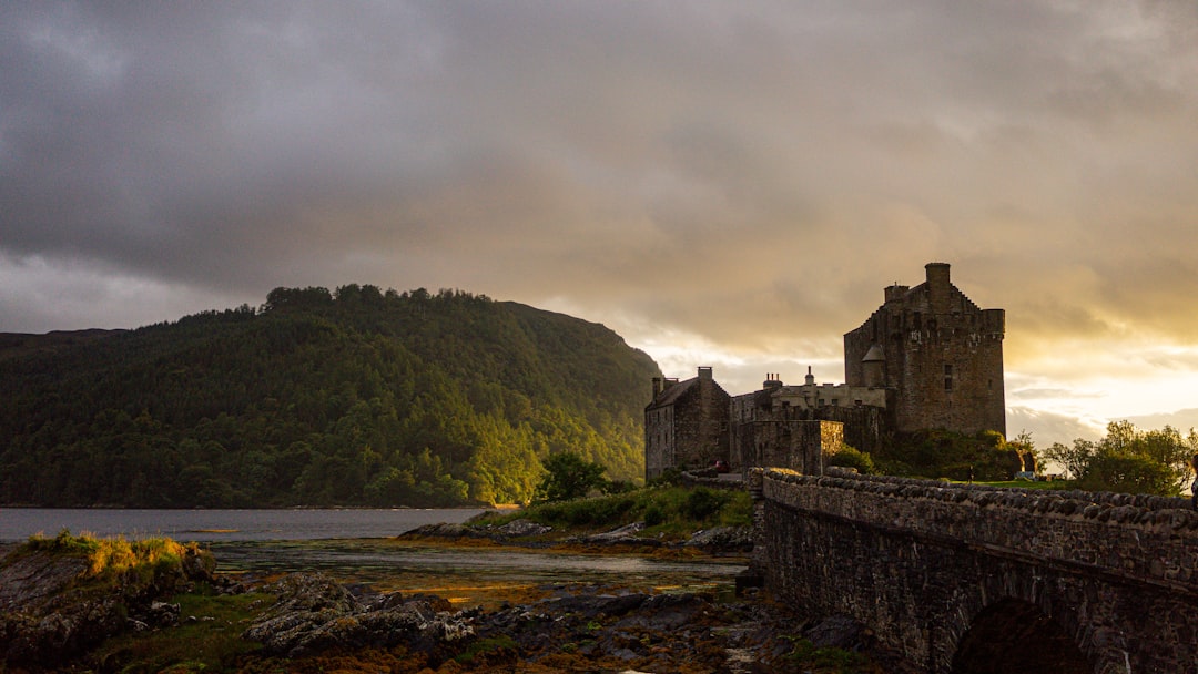 Scotland whisky regions map, single malt distillery landscape