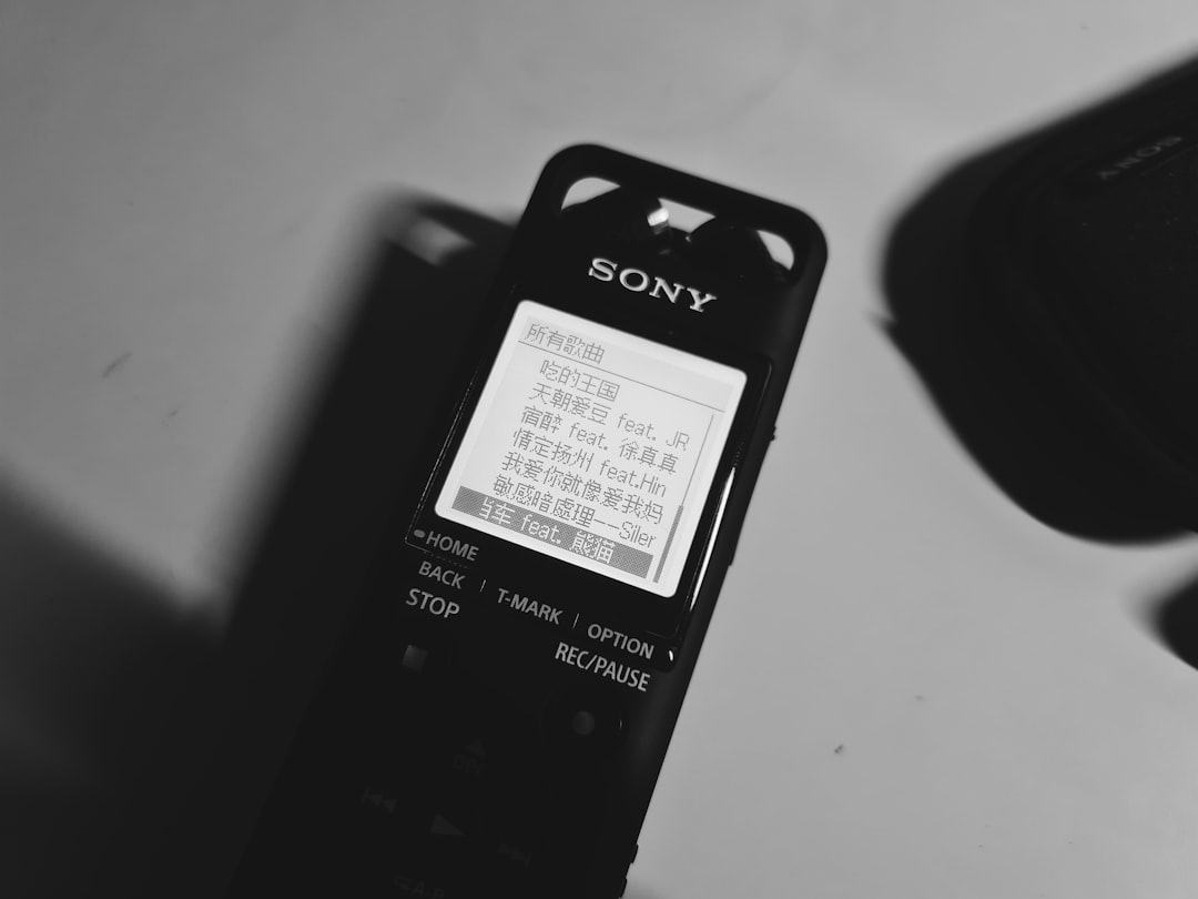Sony WF-1000XM5 review, Samsung Galaxy Buds Pro 2025