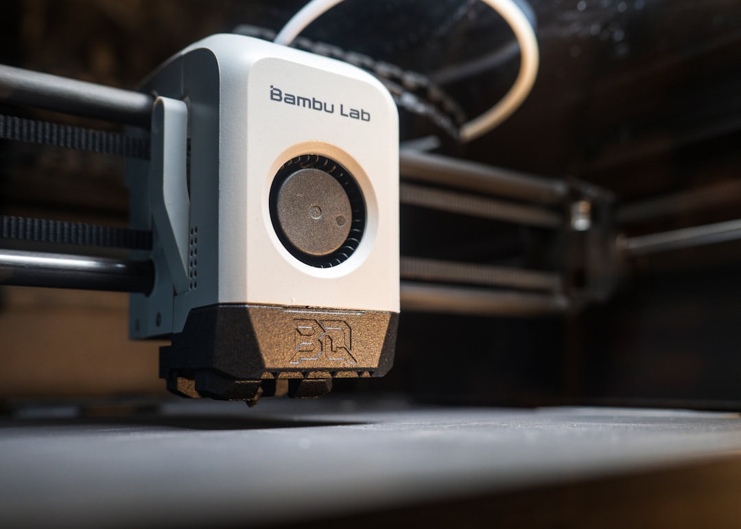 3D printer first print, FDM printer benchy test, Bambu Lab A1 printing