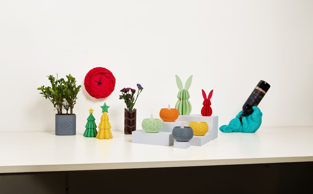 3D printed cable clip desk organization, PLA cable management