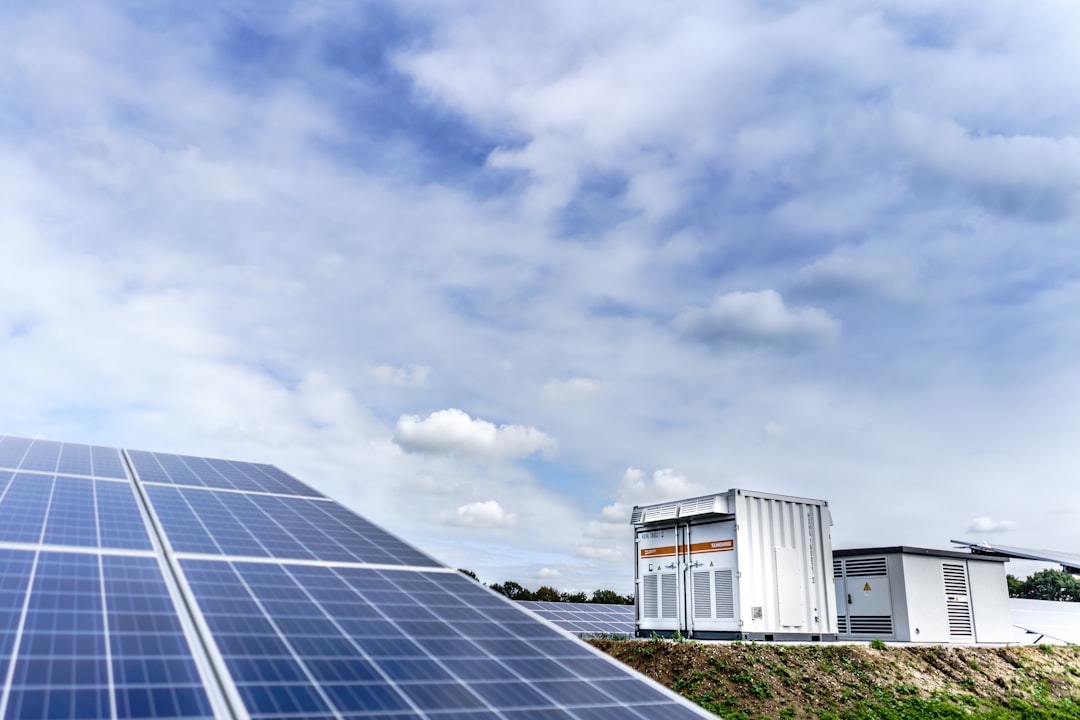 solar panel system types comparison, hybrid solar inverter battery storage setup